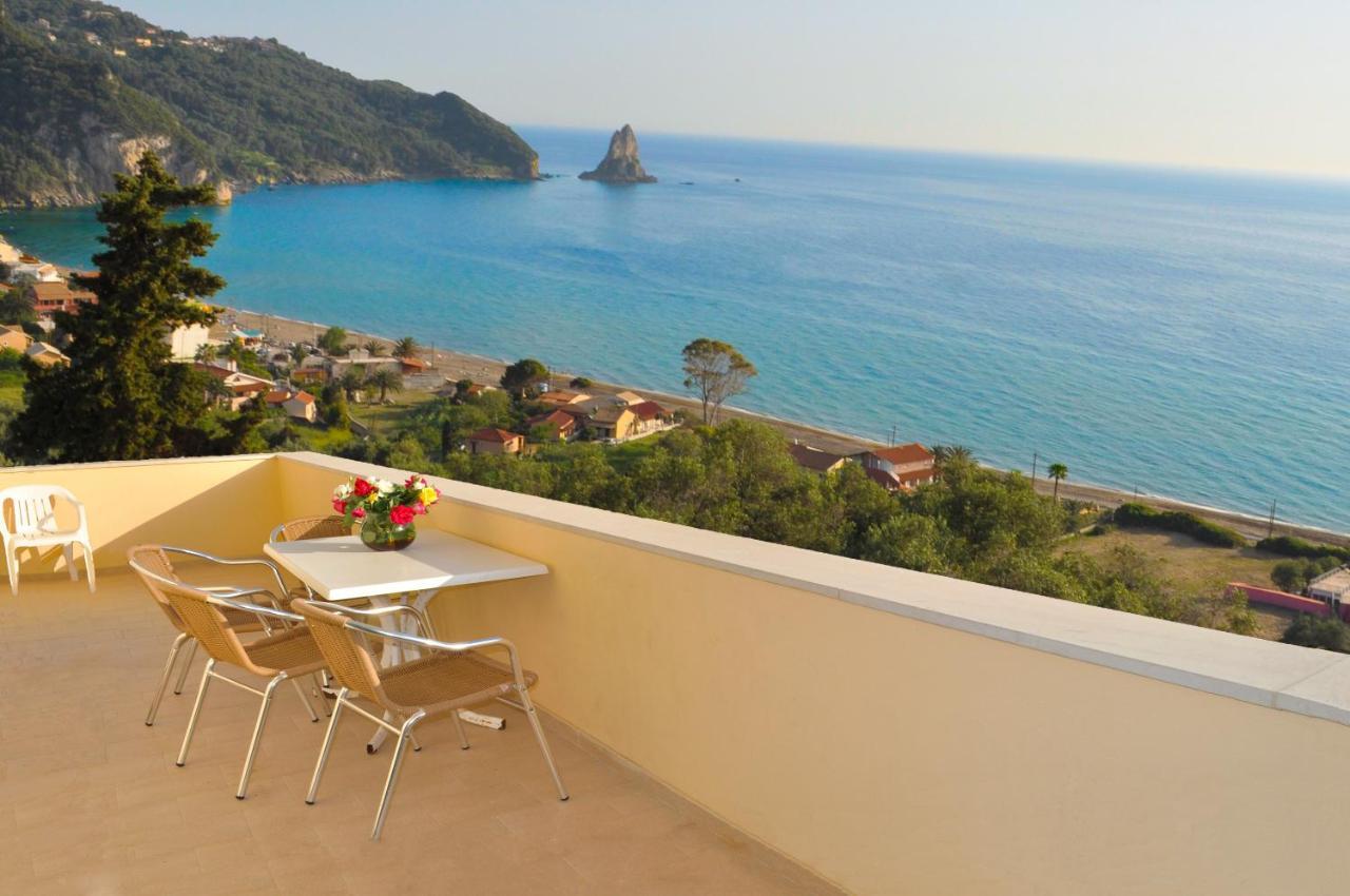 Holiday Apartments Maria With Pool - Agios Gordios Beach المظهر الخارجي الصورة