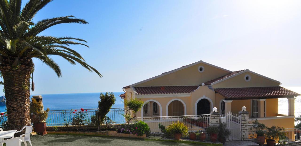Holiday Apartments Maria With Pool - Agios Gordios Beach المظهر الخارجي الصورة
